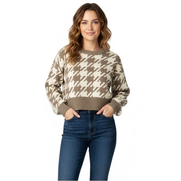 OAK + FORT Sweaters - Oak & Fort Cropped Sweater, Oversized Houndstooth Pattern, Ribbed Hem/Cuffs, XS
